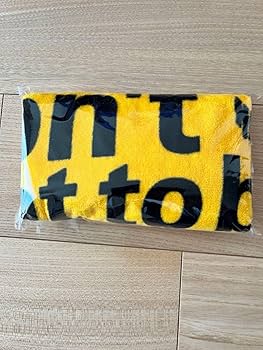 Amazon.co.jp: サバシスター タオル I don't want to be 22